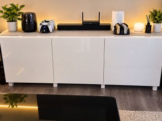 White buffet / console/ sideboard with 3 doors