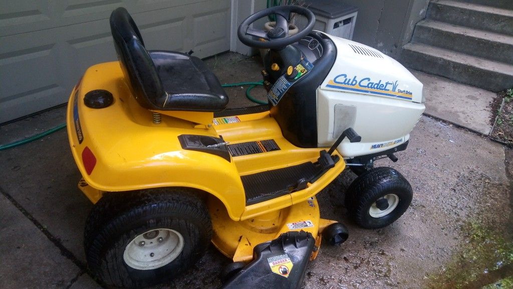 42"Cub Cadet LT2042 for Sale in Blue Springs, MO OfferUp