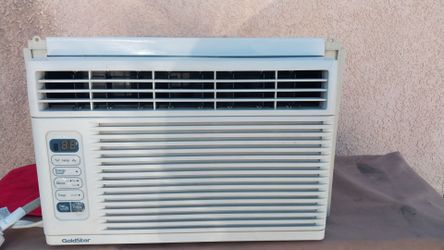 AIR CONDITIONER IN GOOD WORKING CONDITION