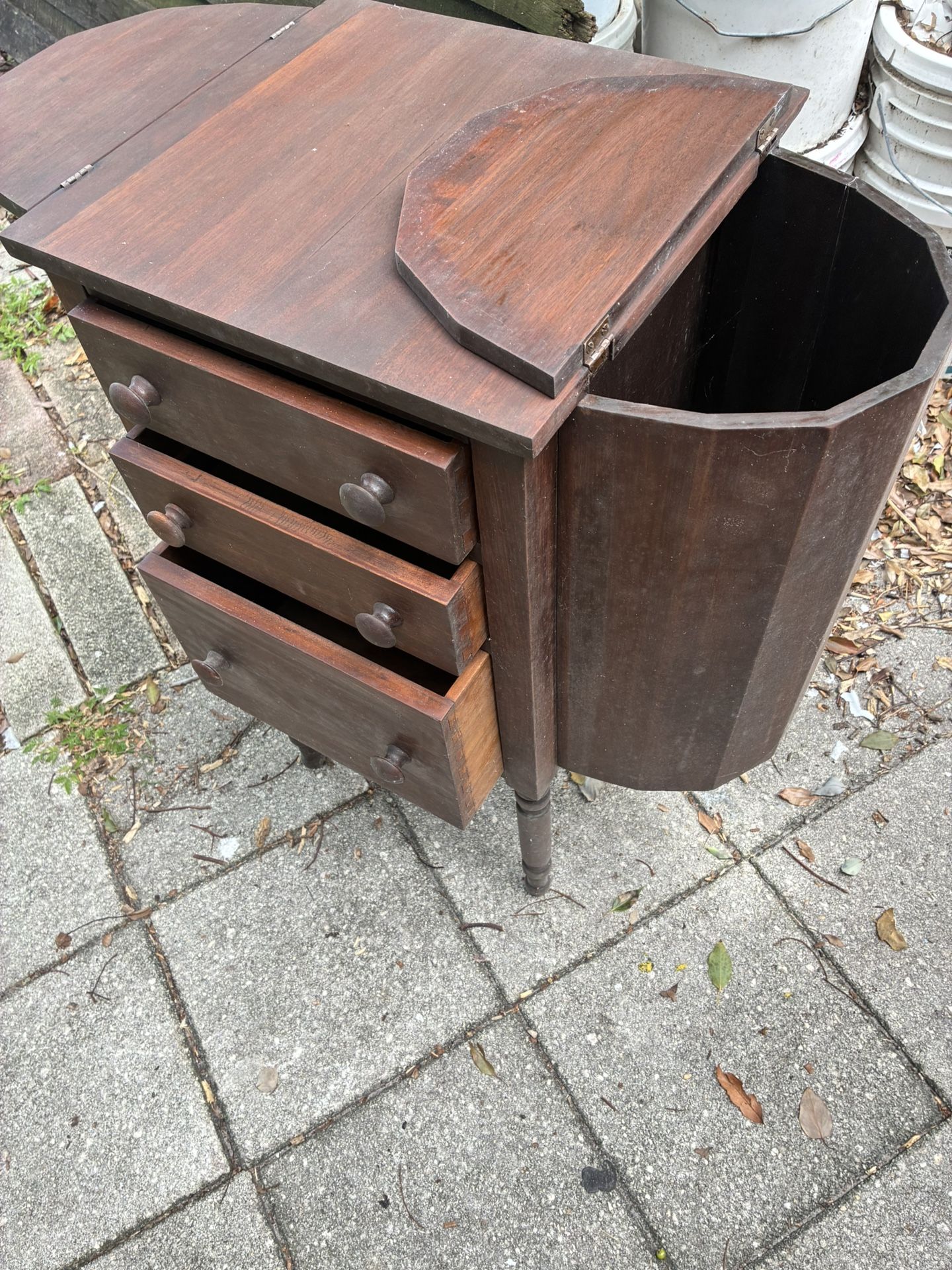 Antique Unique Side / End Table
