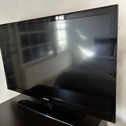 Samsung TV 46”