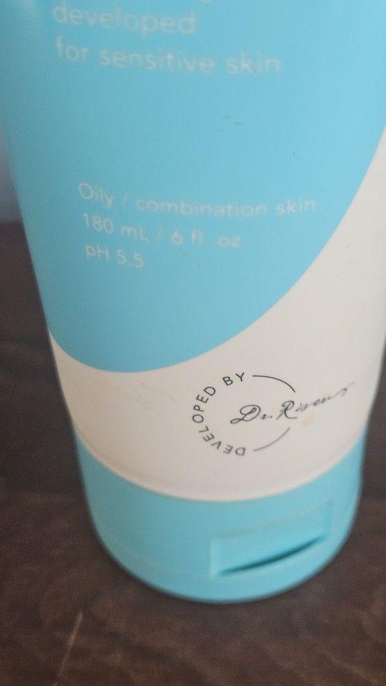Riversol Gel Cleanser 6 Oz.