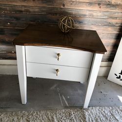 Beautiful Large MCM Nightstands Or End Tables 