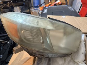 Toyota Highlander OEM Headlights and Sun Visor 2008-2012