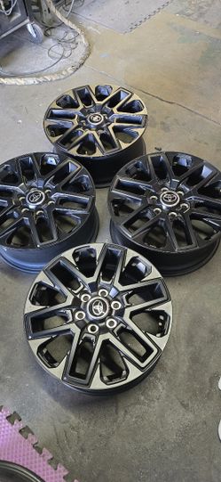 Tundra Wheels