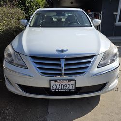 2012 Hyundai Genesis 4.6