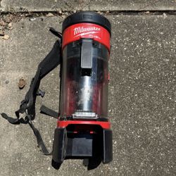 Milwaukee M18 Fuel Backpack Vacuum - Black ( As The Picture Only ) 