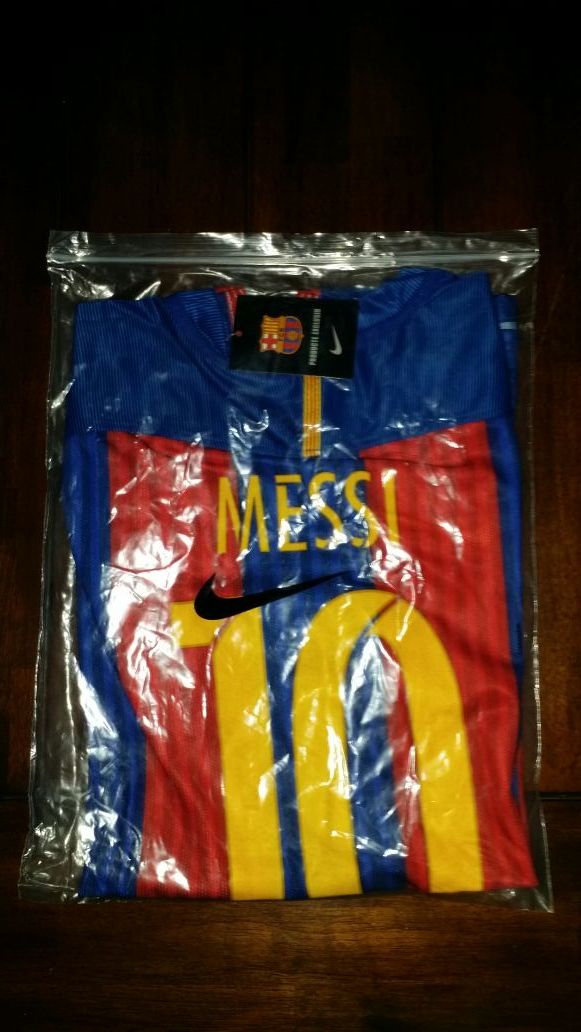 Messi 2017 Barcelona jersey