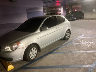 2010 Hyundai accent