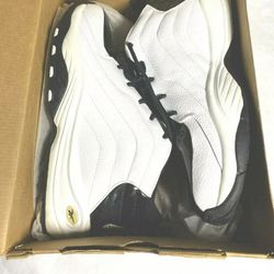 Reebok Basketball | Leather White Black Shoes | Men 10 | 4-77365 | RB 206 KTS