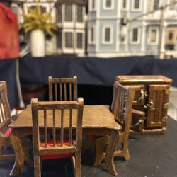 Dollhouse Furniture 