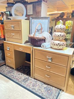 Vintage Rattan-Front Bedroom Furniture Set