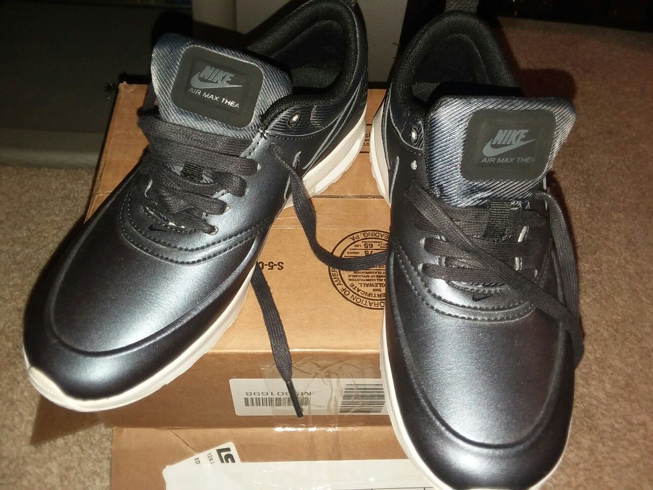 New Nike Air Max Thea