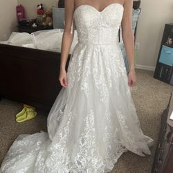 New Oleg Cassini Wedding Dress