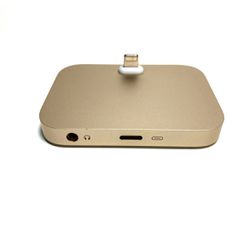 Apple Lightning Dock for iPhone - Apple A1717 Gold-