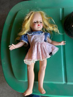 Vintage Ideal Toy Company hard plastic doll