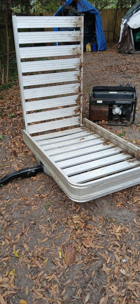 Cargo Carrier