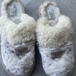 Youth UGGs size 5 FREE