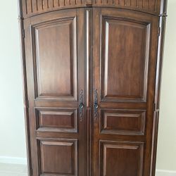 Armoire