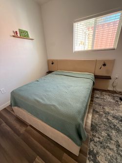 Full Upholstered Storage Bed