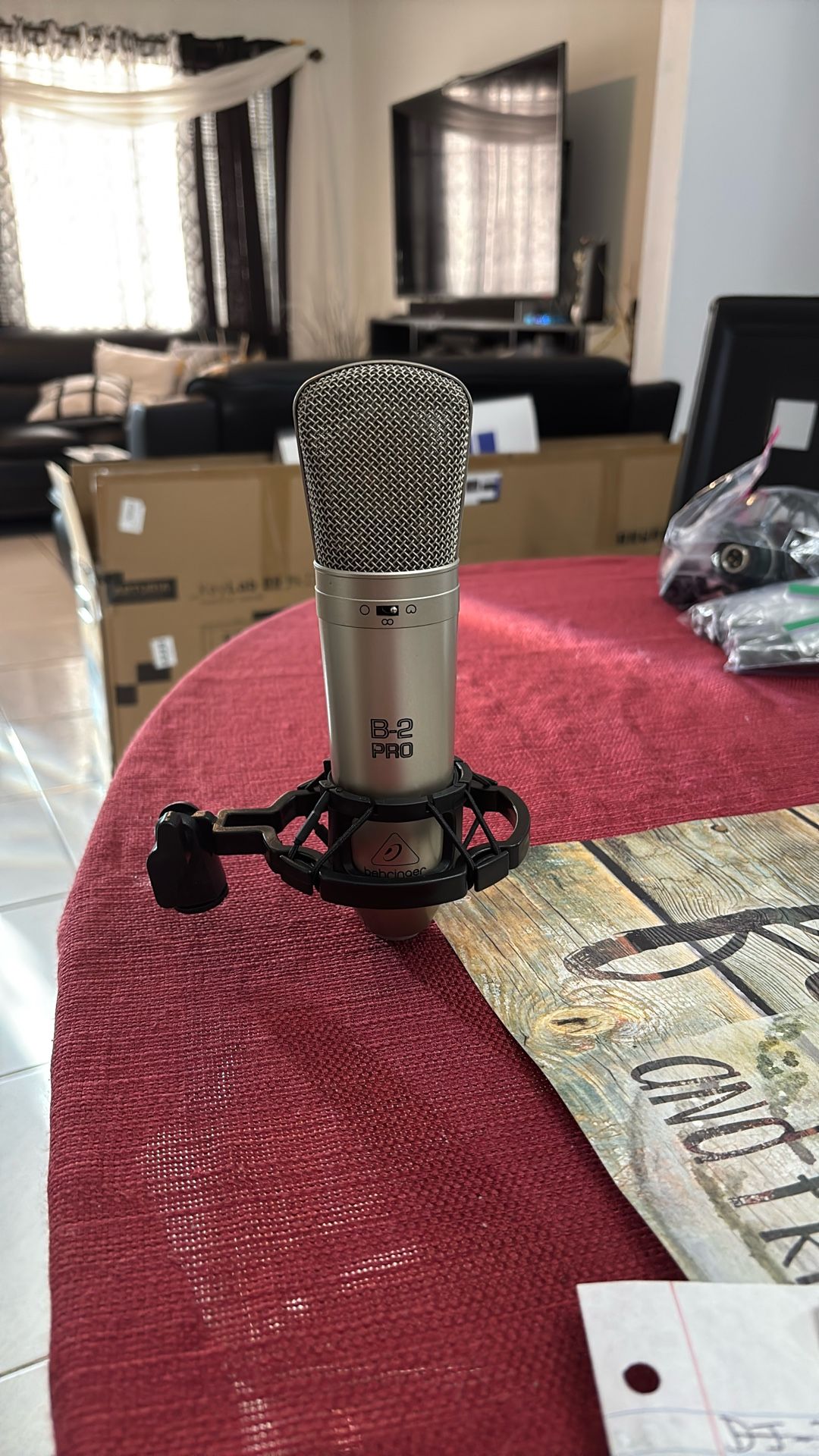 Behringer B2 Pro Microphone