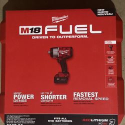 Milwaukee 1/2 in. Impact Wrench w/Friction Ring