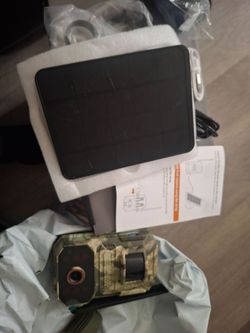 Trail Camera with Solar Panel