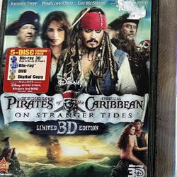 Pirates Of Caribbean:  On Stranger Tides 3D Blu-Ray 5 Disk Set