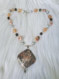Natural stone necklace