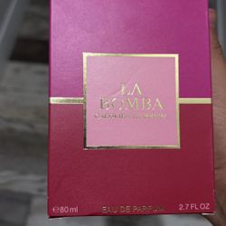 La Bomba Corolina Herrera Perfume