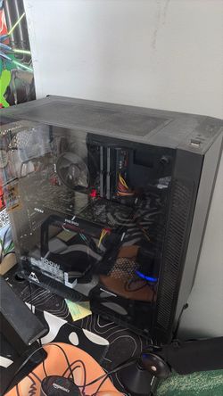 Custom Built PC with 16GB RAM, Ryzen 1700x