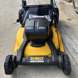 DEWALT 2x20V MAX 21 in. Cordless Battery Powered Push Lawn Mower,