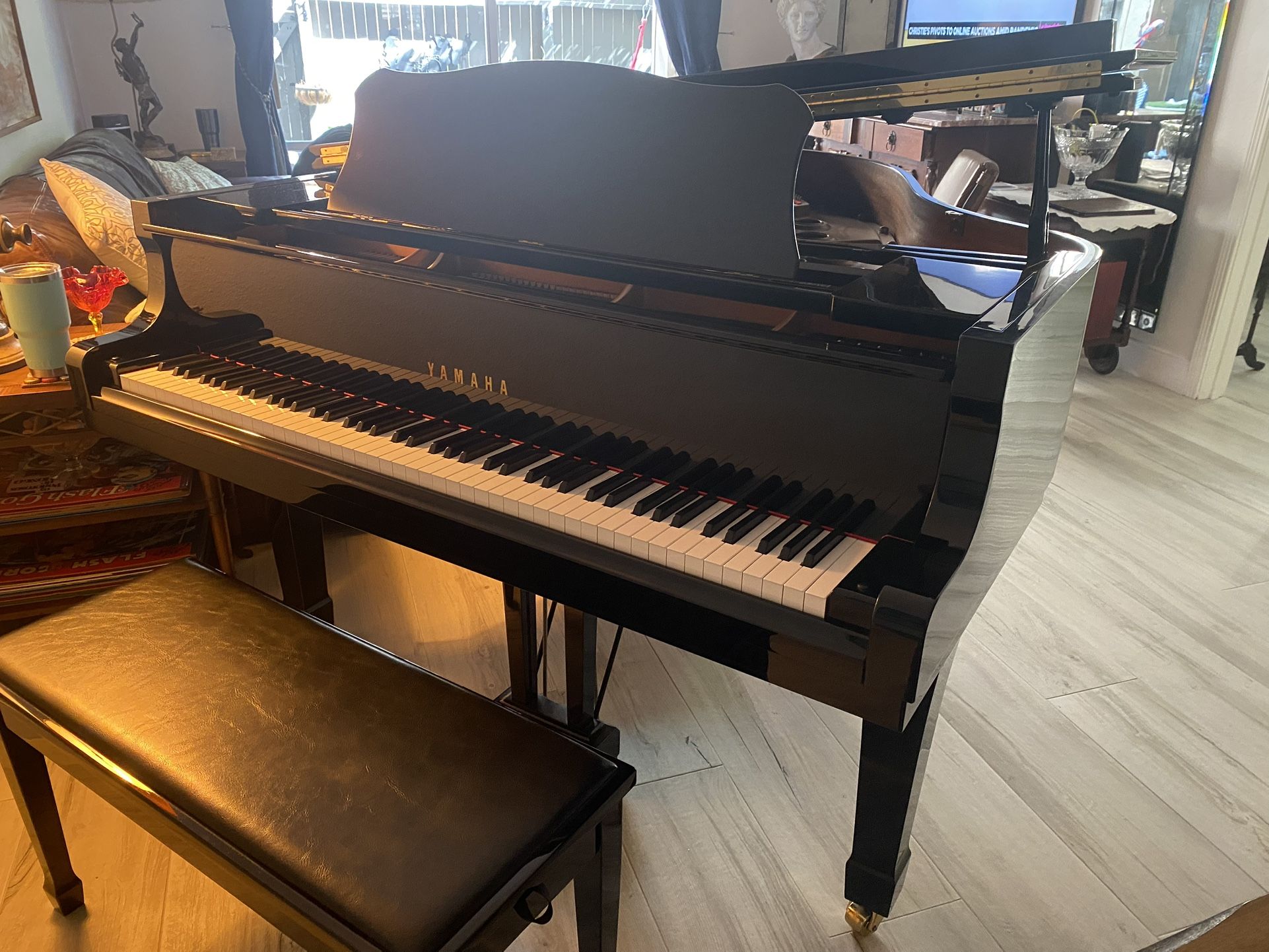 Yamaha C1 Piano