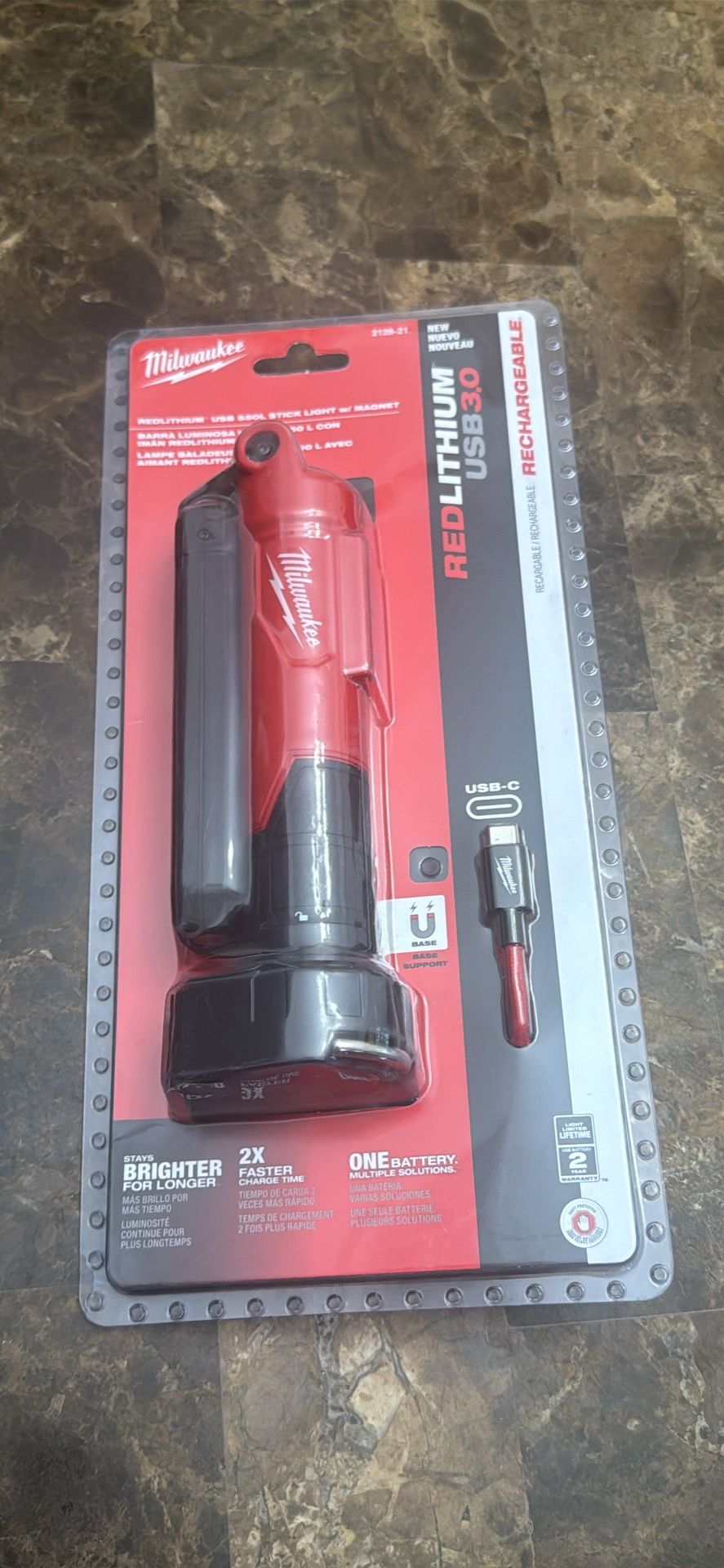 Milwaukee Redlithium USB magnetic stick light