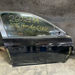 16-21 Honda Civic Right Front Door Assembly 