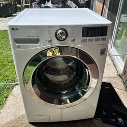 LG WASHER 27 Inch 4.3 Cu. FT. Front Load Washer | Works Perfect