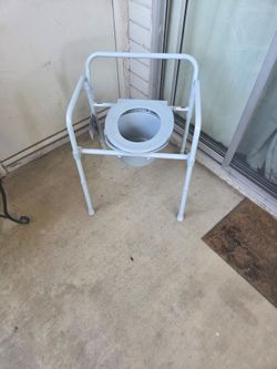 Commode