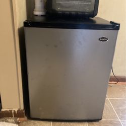 Small Refrigerator And Freezer