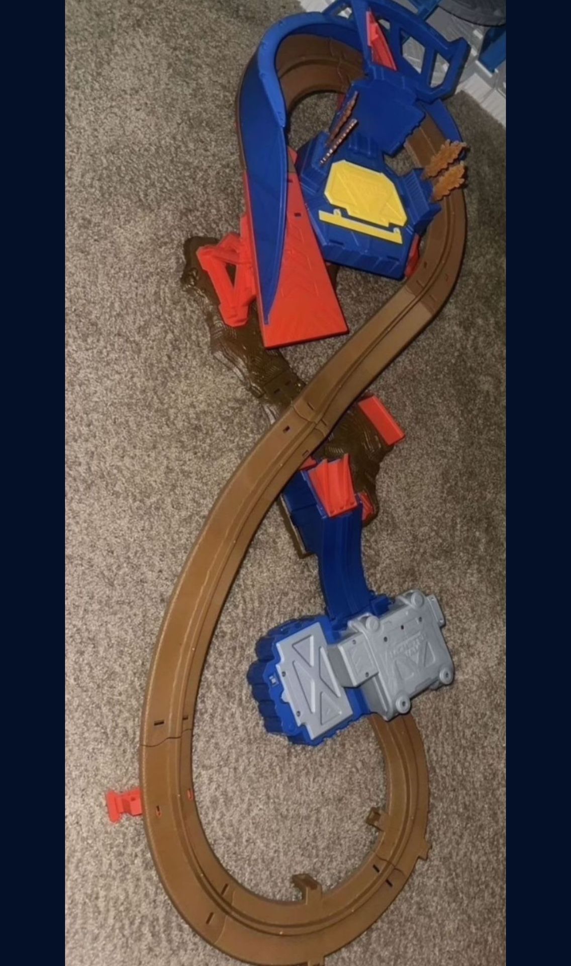Hot Wheel Race Track