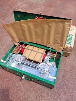 NEW Vintage Coleman Two-Burner Green Camp Stove. Never used!!! Excellent condition. Box was opened to take pictures only. Model # 425E499