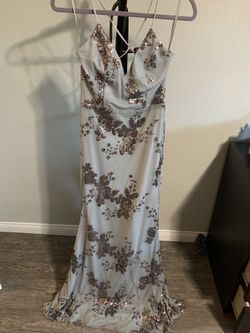 Women’s dress