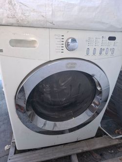 Selling my fridgitair washer $80
