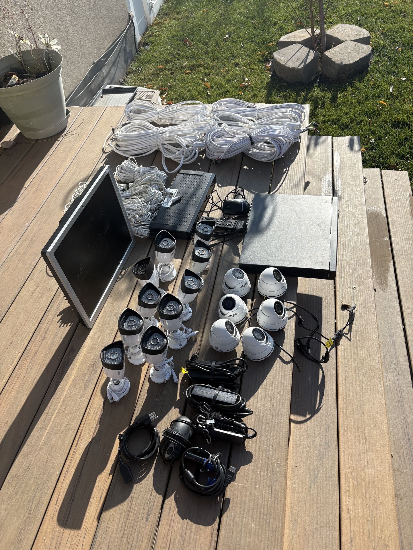 Samsung Home Security Camera System