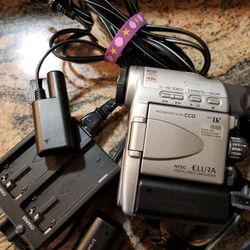 Canon Elura NTSC digital VCR