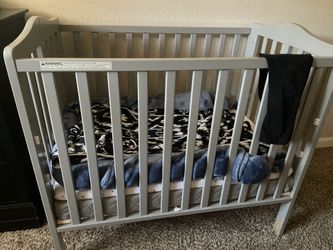 Cuna Muy Bonita Y En Buenas Condiciones 