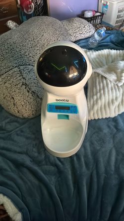 Automatic Cat Feeder