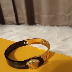 New Designer Bracelet 