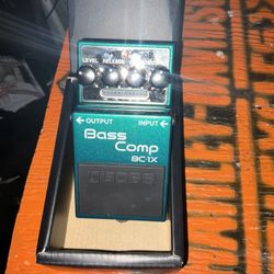 Boss BASS guitar Comp Pedal