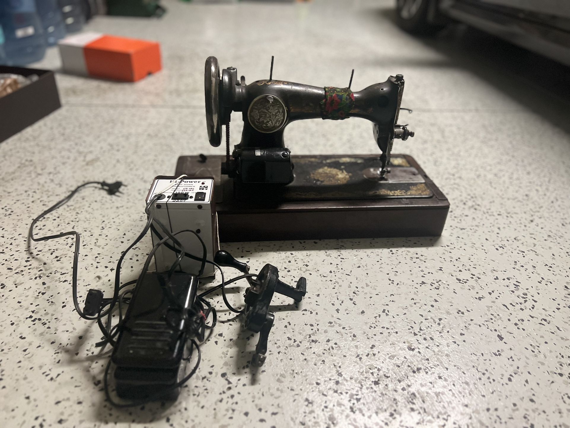 Antique Sewing Machine 