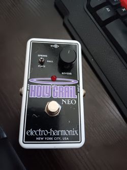 Holy Grail Neo Pedal